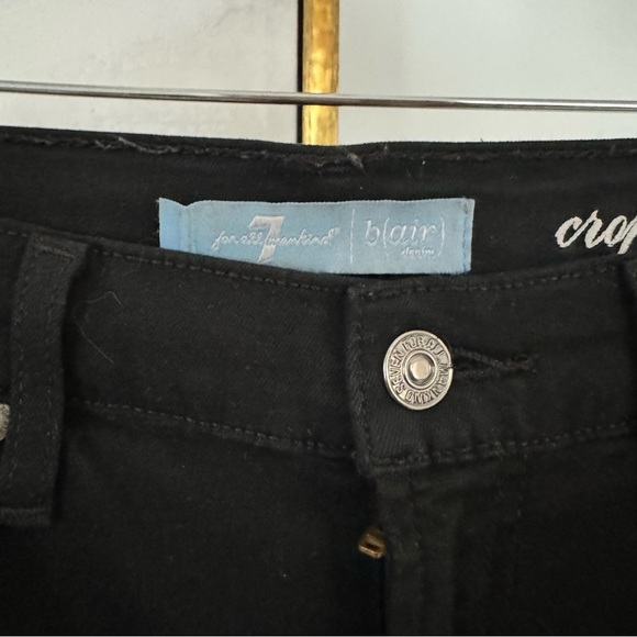 ⏱️24 HR SALE⏱️ 7 for All Mankind Cropped Jeans - Picture 4 of 7